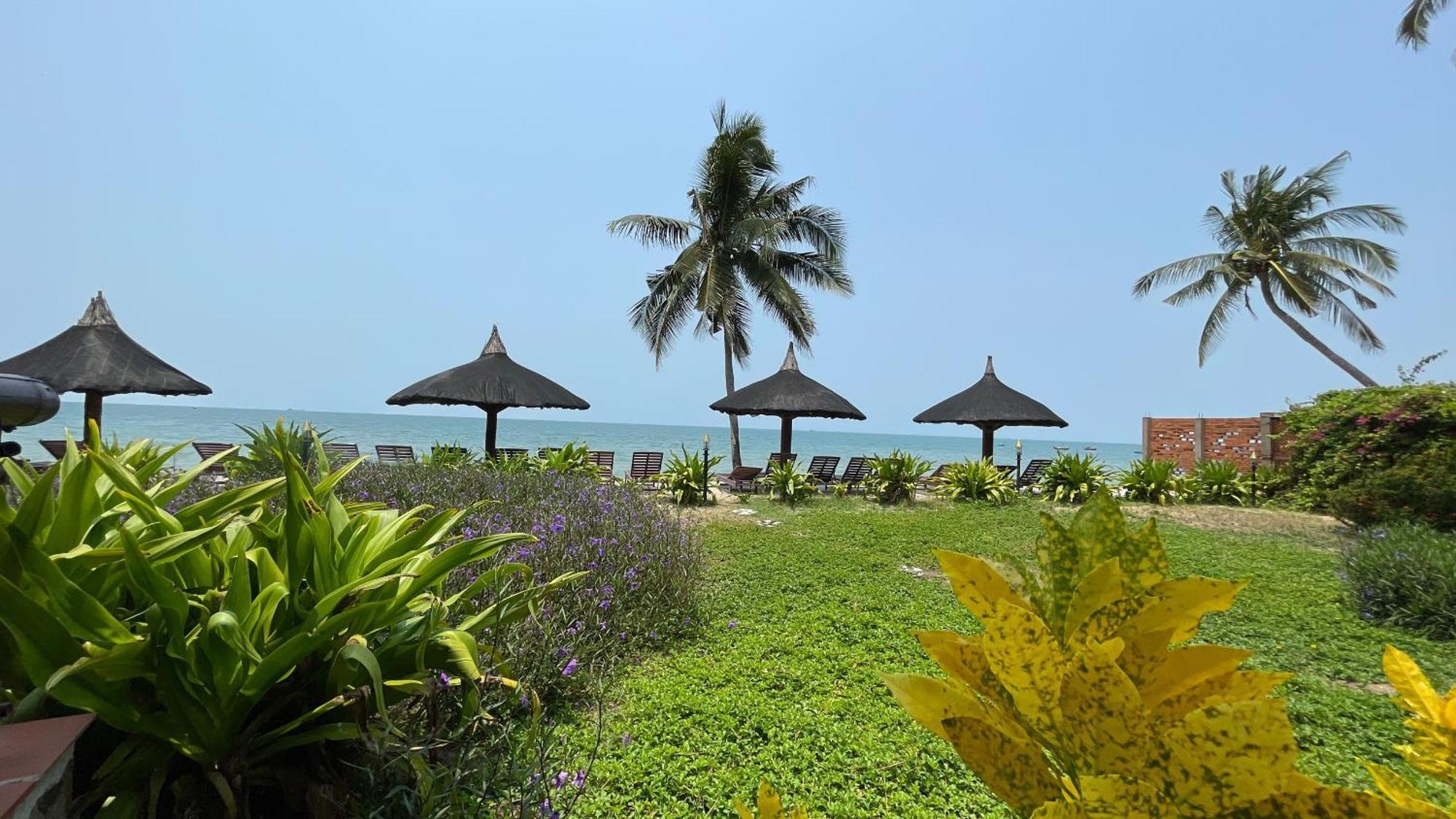 Little Muine Cottages Resort Mũi Né Kültér fotó
